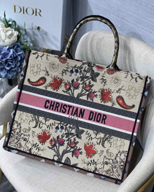 Christian Dior Multicolor Book Tote Flowers Embroidery 42cm