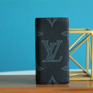 Louis Vuitton Brazza Wallet 19cm