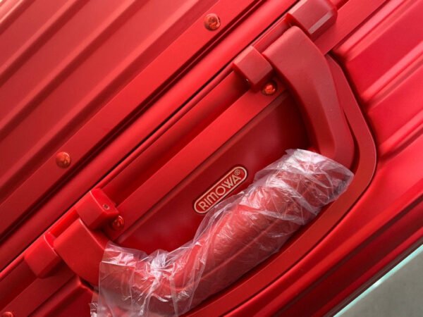 Louis Vuitton x Supreme Rolling Vali In Red 26 Inch - Image 2