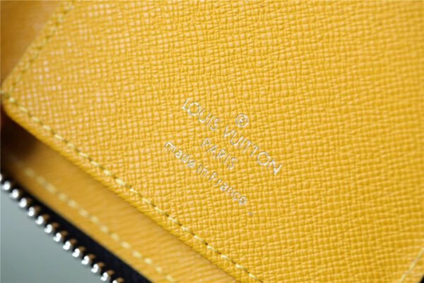 Louis Vuitton Zippy Vertical Wallet 20cm - Image 2