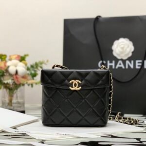CO-CO Chanel Small Box Bag 15cm