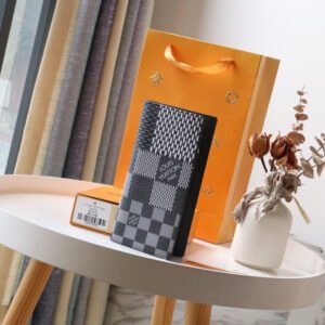 Louis Vuitton Multiple Wallet Damier 19cm