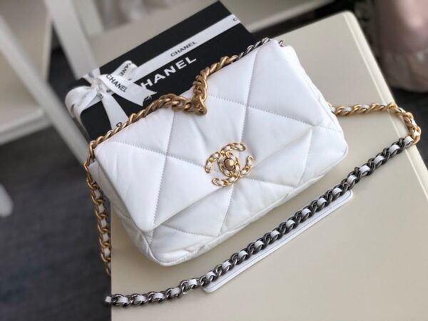 Chanel 19 Flap Bag 26cm Goatskin Leather Fall/Winter Act 1 Collection, White - Image 5