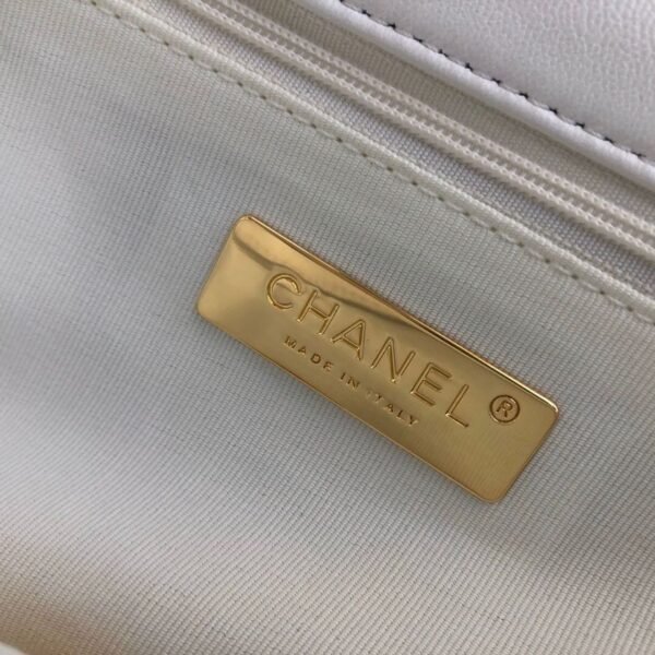 Chanel 19 Flap Bag 26cm Goatskin Leather Fall/Winter Act 1 Collection, White - Image 10