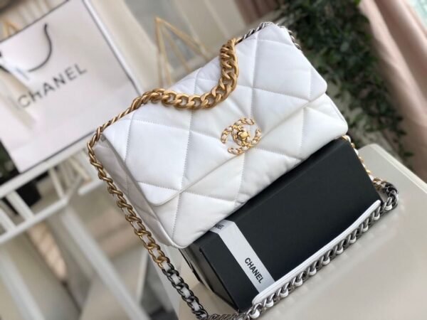 Chanel 19 Flap Bag 30cm Goatskin Leather Fall/Winter Act 1 Collection, White - Image 4