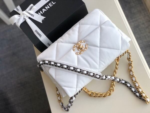 Chanel 19 Flap Bag 30cm Goatskin Leather Fall/Winter Act 1 Collection, White - Image 7