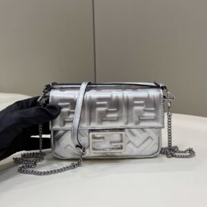 Fendi Baguette Bag 19cm Silver