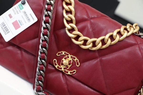 Chanel 19 Flap Bag 26cm Goatskin Leather Spring/Summer Act 1 Collection, Bordeaux - Image 4