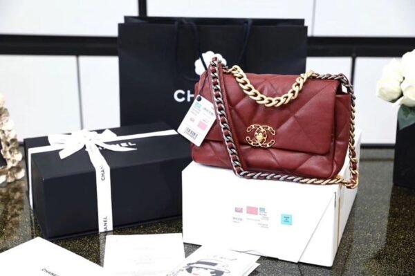 Chanel 19 Flap Bag 26cm Goatskin Leather Spring/Summer Act 1 Collection, Bordeaux - Image 9