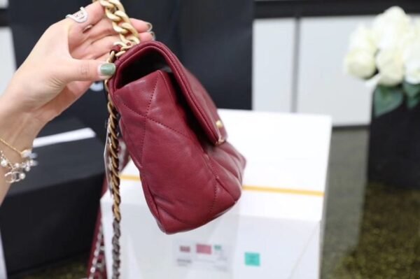 Chanel 19 Flap Bag 26cm Goatskin Leather Spring/Summer Act 1 Collection, Bordeaux - Image 18