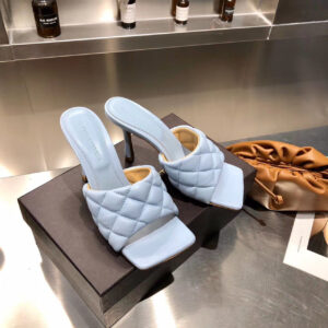 Bottega Veneta Puffy Dream Square Mules Lambskin Leather Spring/Summer 2020 Collection, Light Blue