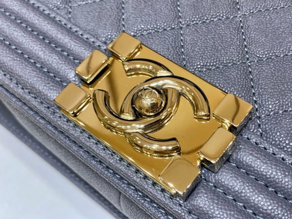 Chanel Classic Flapbag Gold Hardware 25cm - Image 7