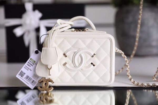 Chanel Vanity Case Bag 17cm Caviar Leather Gold Hardware Spring/Summer Collection White - Image 3