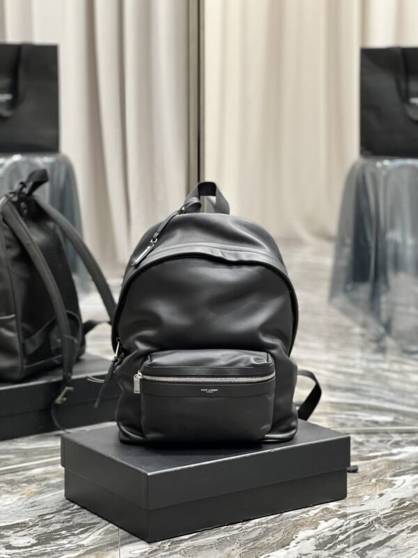 Saint Laurent City Backpack In Unisex 35cm Black