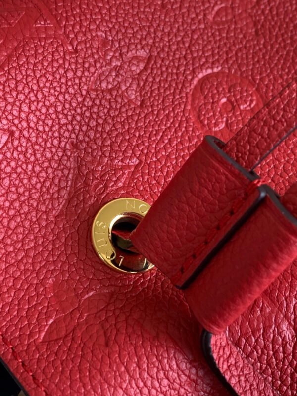 Louis Vuitton Crossbody Bags 26cm Red - Image 10