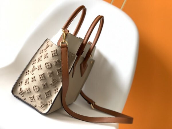 Louis Vuitton M57728 On My Side PM 30cm - Image 2
