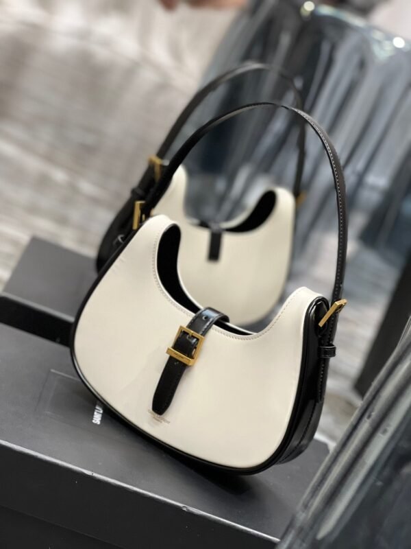 Saint Laurent Le Fermoir Hobo Bag With Gold Hardware 24cm - Image 2