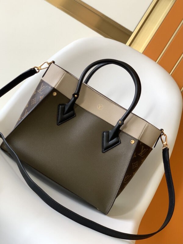 Louis Vuitton M57728 On My Side PM 30cm - Image 5