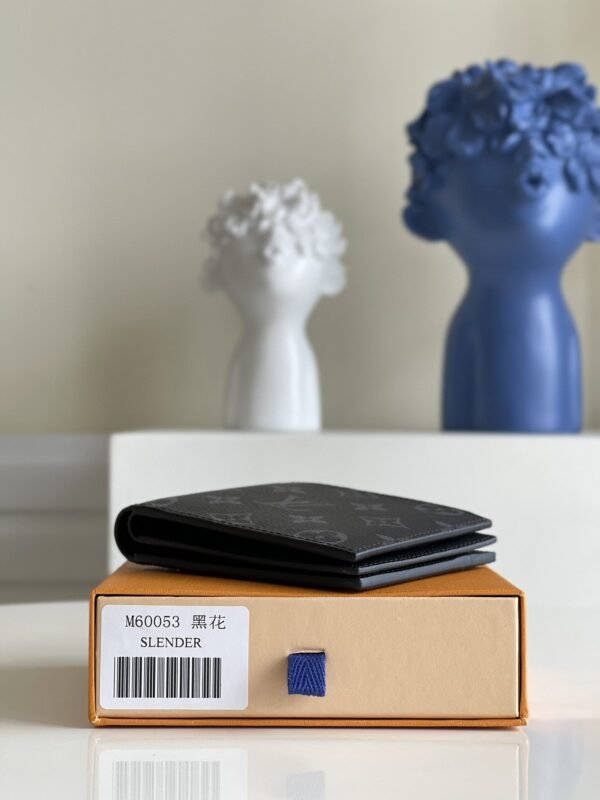 Louis Vuitton Amerigo Wallet 12cm Black - Image 7