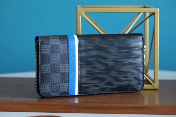 Louis Vuitton Pocket Organizer