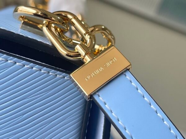 Louis Vuitton Twist MM 23cm Blue - Image 7