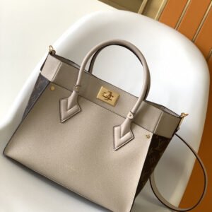 Louis Vuitton M57728 On My Side PM 30cm Greige