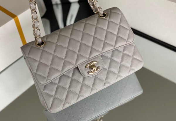 Chanel Classic Flapbag Gold Hardware 26cm Grey