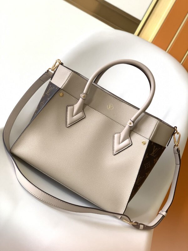 Louis Vuitton M57728 On My Side PM 30cm Greige - Image 2