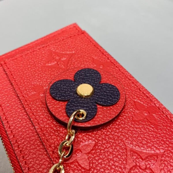 Louis Vuitton Zipped Card Holder 13cm Red - Image 5