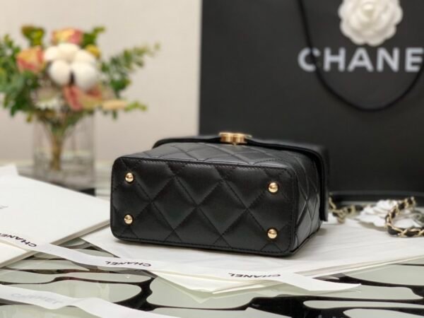 CO-CO Chanel Small Box Bag 15cm - Image 4