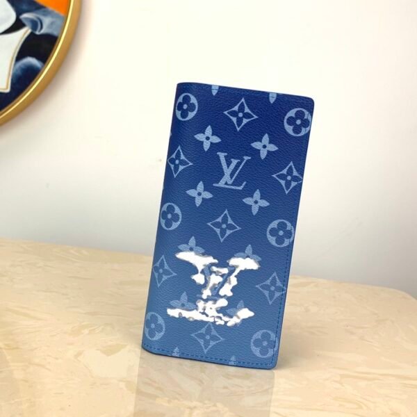 Louis Vuitton Monogram Brazza Wallet 19cm Blue - Image 3