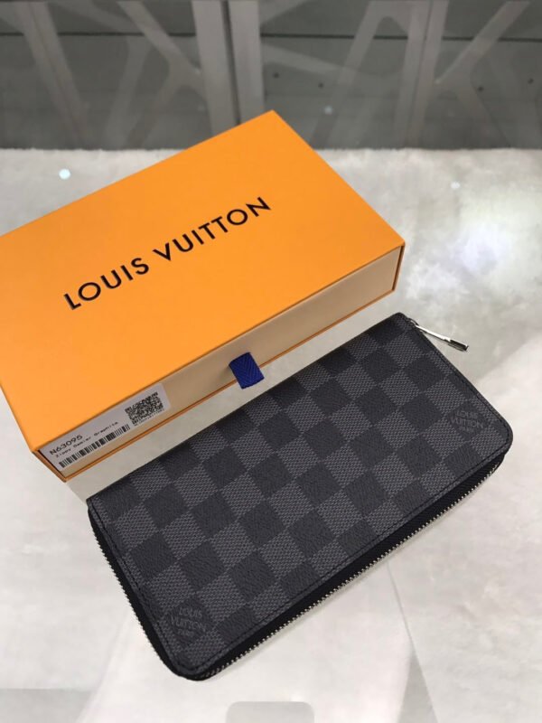 Louis Vuitton Zippy Vertical Wallet 20cm - Image 7