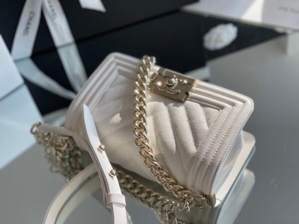 Chanel Mini Classic Flapbag 20cm White - Image 3