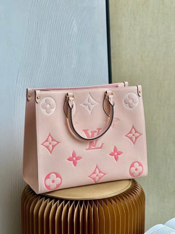 Louis Vuitton By The Pool OnTheGo MM Bag 35cm Monogram Empreinte Canvas Leather Spring/Summer Collection M45717 Rosebud - Image 3