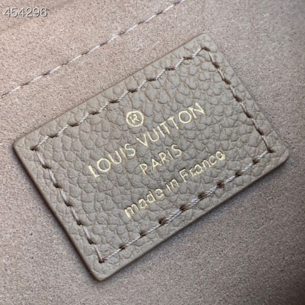 Louis Vuitton Multi Pochette Accessoires Bag 24cm Bi-Color Monogram Empreinte Spring/Summer Collection M45777 Galet - Image 8
