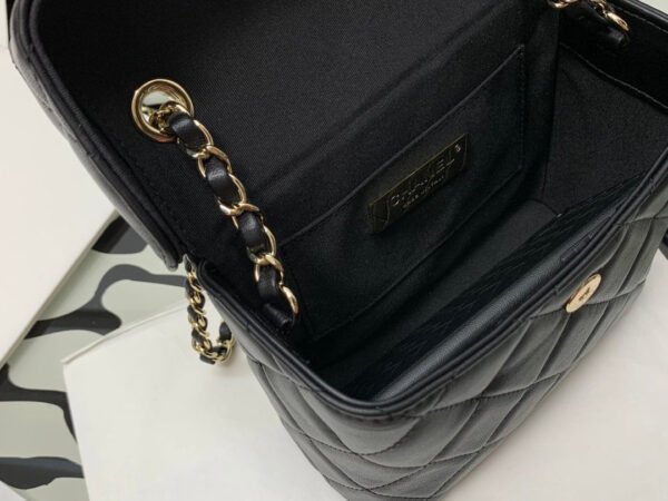 CO-CO Chanel Small Box Bag 15cm - Image 7