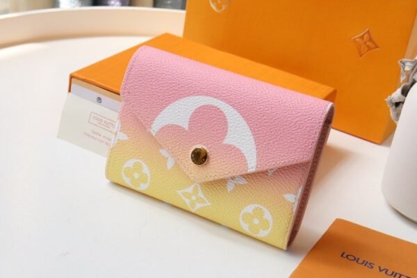 Louis Vuitton Vitorine Wallet 12cm Pink