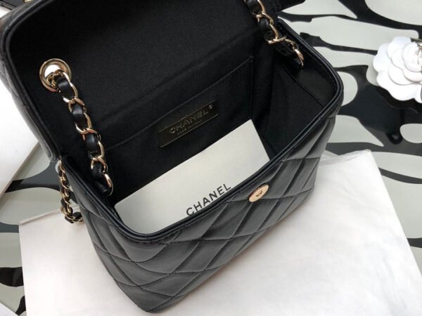 CO-CO Chanel Small Box Bag 15cm - Image 8