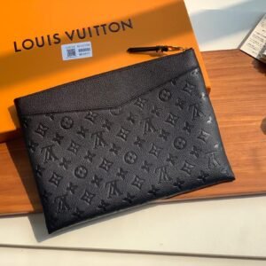 Louis Vuitton Clutch 30cm Black