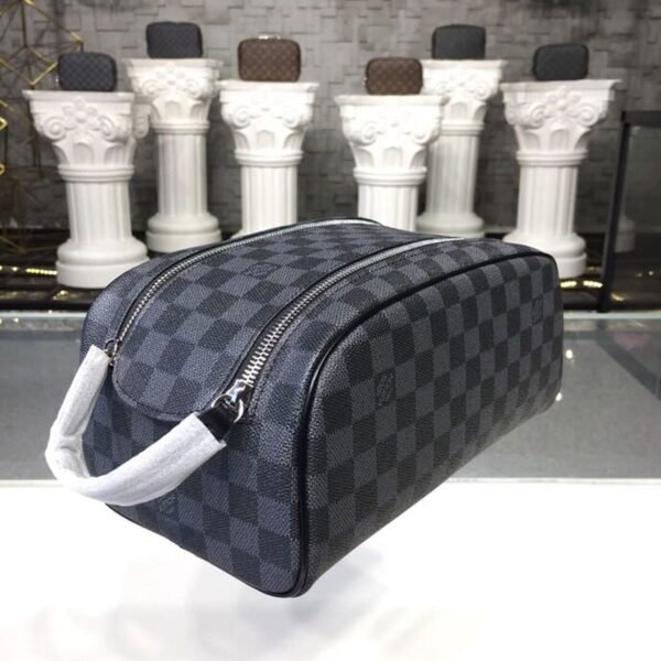 Louis Vuitton King Size Toiletry Bag 28cm Damier Graphite Canvas Spring/Summer Collection N47527, Black - Image 3