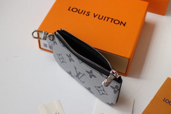 Louis Vuitton Monogram Clutch Bag 12cm Grey - Image 3