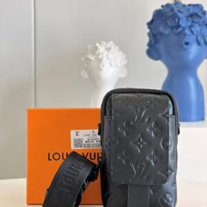 Louis Vuitton Flap Double Phone Pouch 18cm