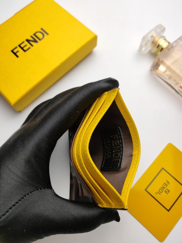 Fendi Baguette 10cm - Image 4