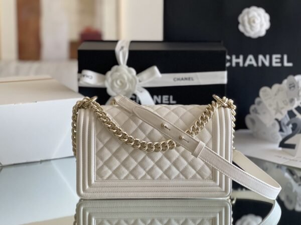 Chanel Medium Classic Flapbag 25cm White - Image 2