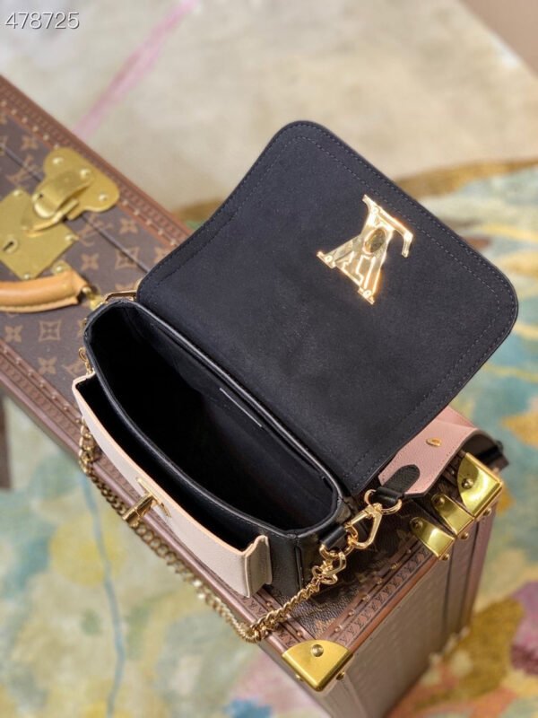Louis Vuitton Lock Me Tender Bag 20cm Grained Calfskin Leather Spring/Summer Collection M58555, Black - Image 8