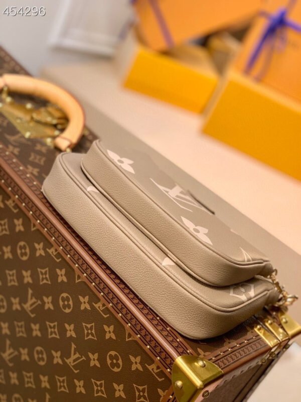 Louis Vuitton Multi Pochette Accessoires Bag 24cm Bi-Color Monogram Empreinte Spring/Summer Collection M45777 Galet - Image 7