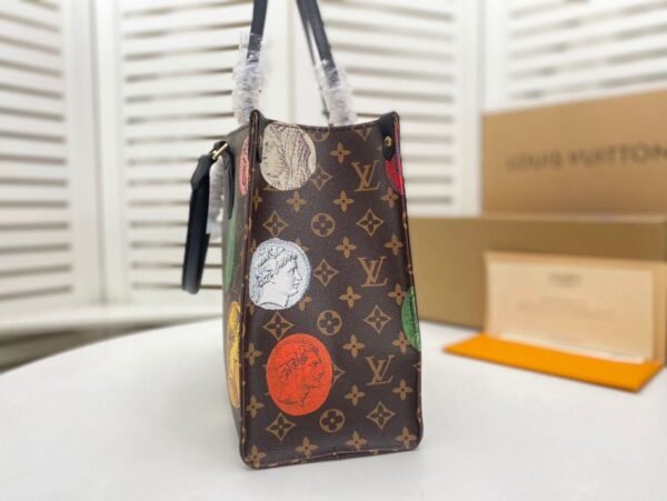 Louis Vuitton x Fornasetti Onthego MM Monogram Cameo 35Cm - Image 4