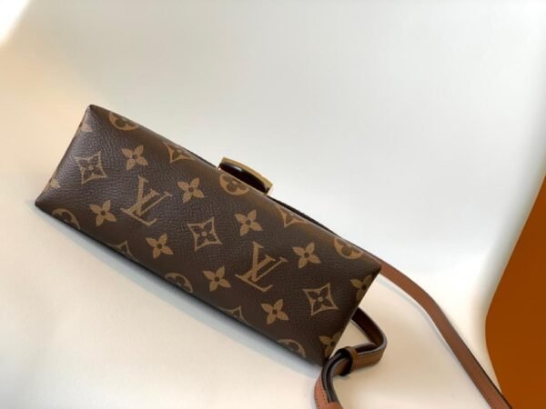 Louis Vuitton Locky BB Monogram Canvas 20cm - Image 5