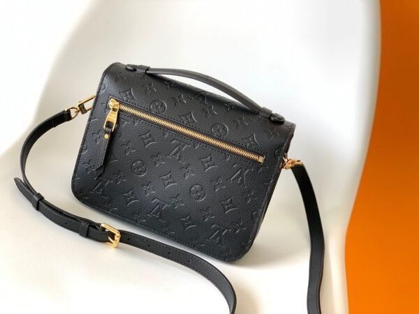 Louis Vuitton Pochette Métis Handbag M41487 29cm Black - Image 6