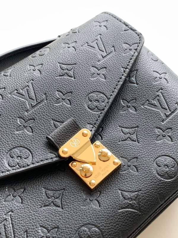 Louis Vuitton Pochette Métis Handbag M41487 29cm Black - Image 9